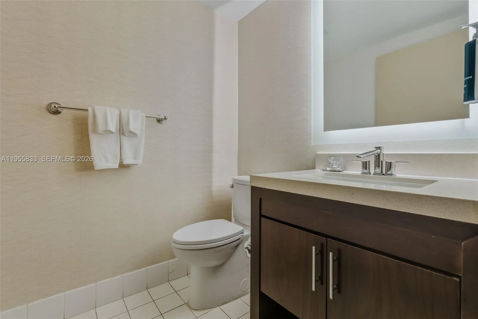 17375 Collins Ave # 2401, Sunny Isles Beach, FL 33160 photo 9