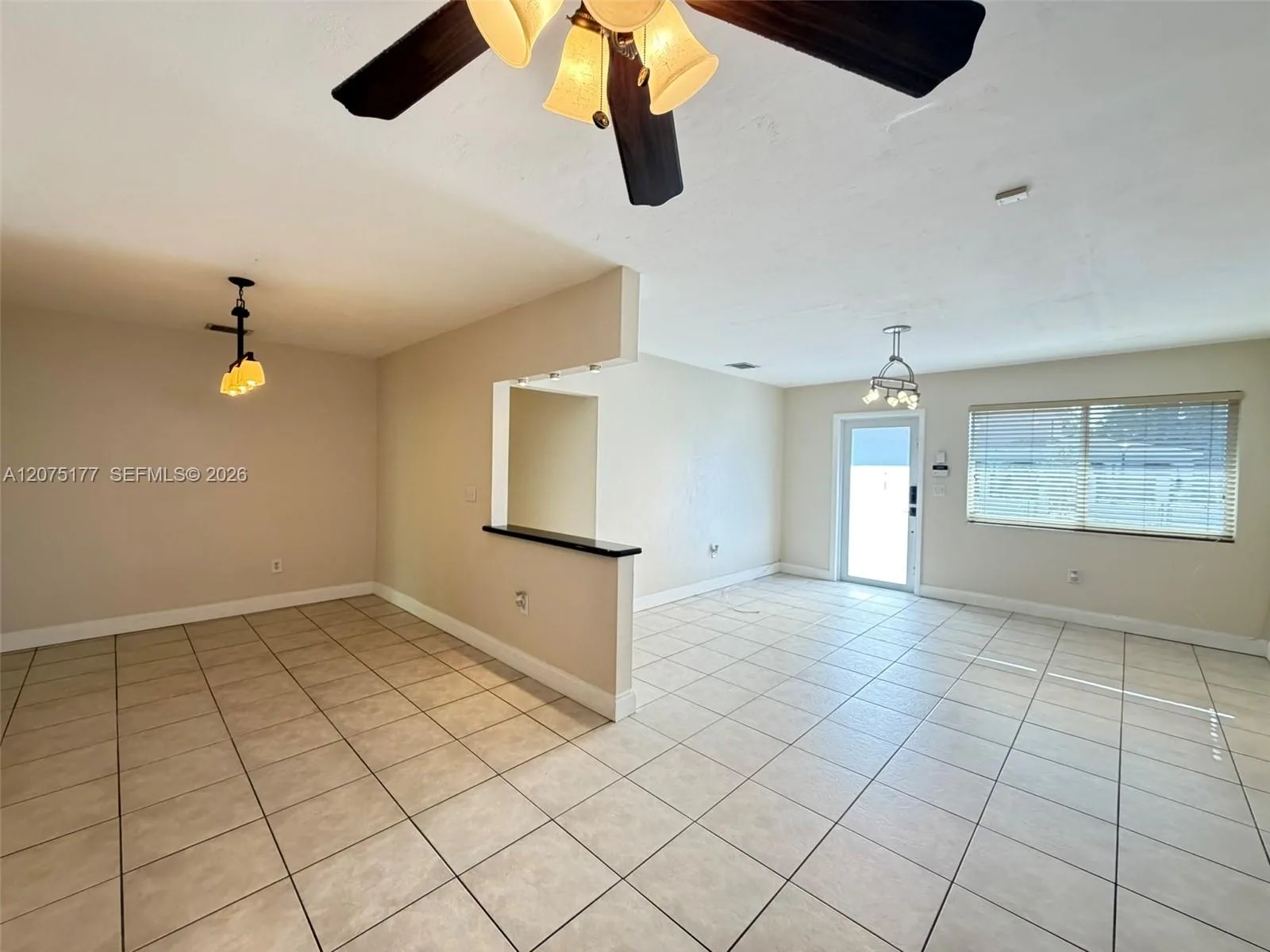 4585 E 9th Ln, Hialeah, FL 33013 photo 4