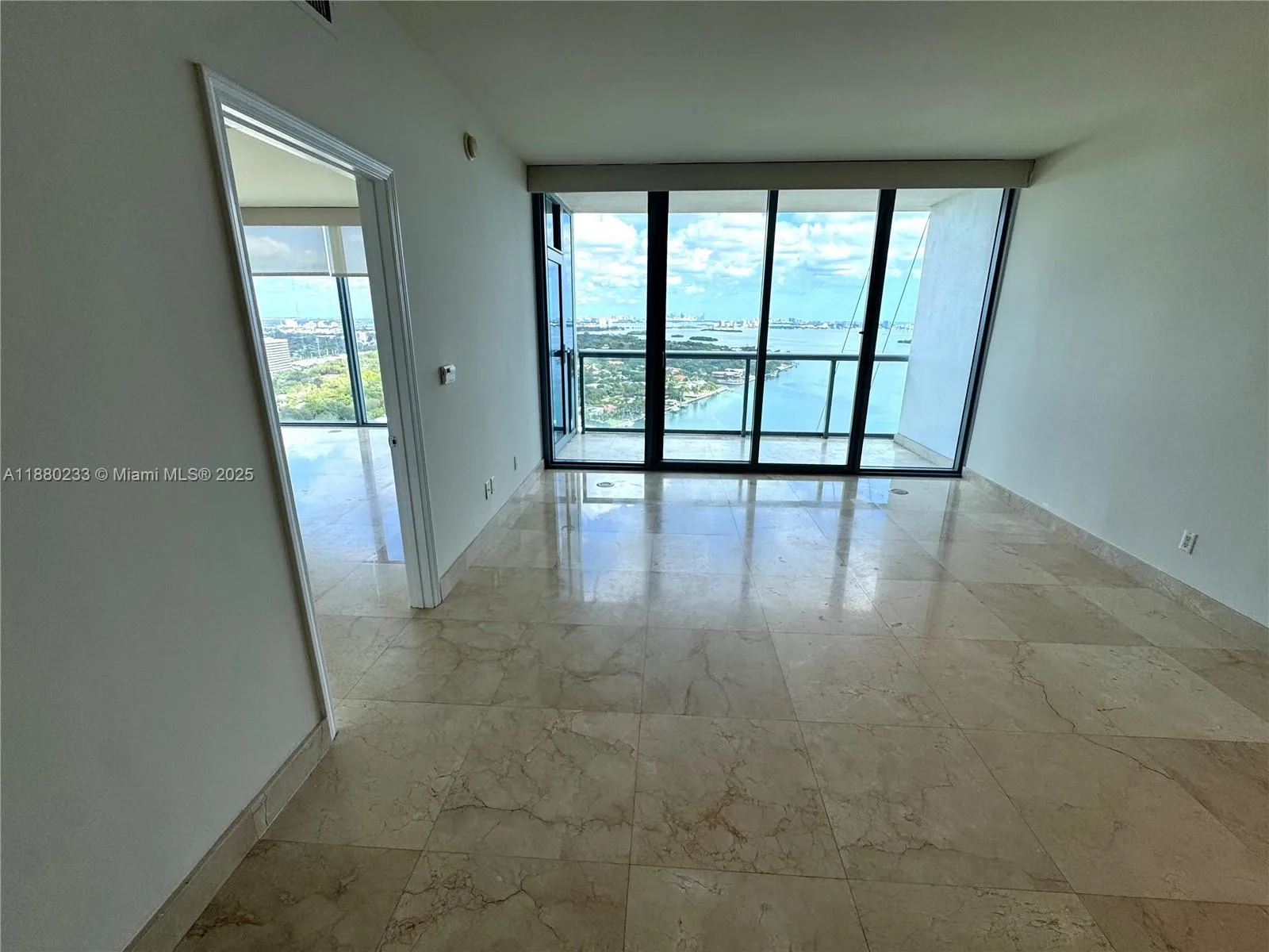 601 NE 36th St # 2708, Miami, FL 33137 photo 10