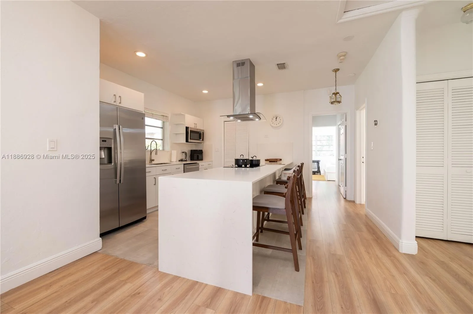 501 SW 24th Rd # 501, Miami, FL 33129 photo 3