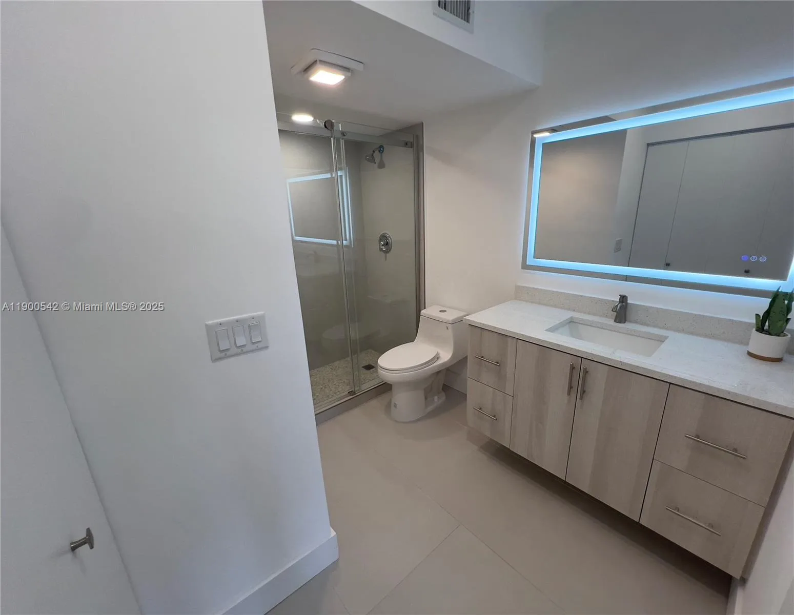 300 Diplomat Pkwy # 518, Hallandale Beach, FL 33009 photo 12