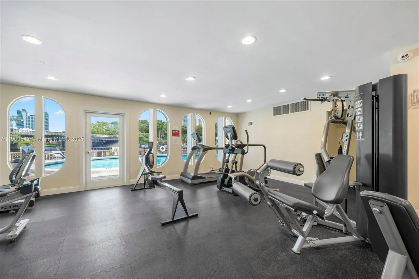 300 Diplomat Pkwy # 518, Hallandale Beach, FL 33009 photo 6
