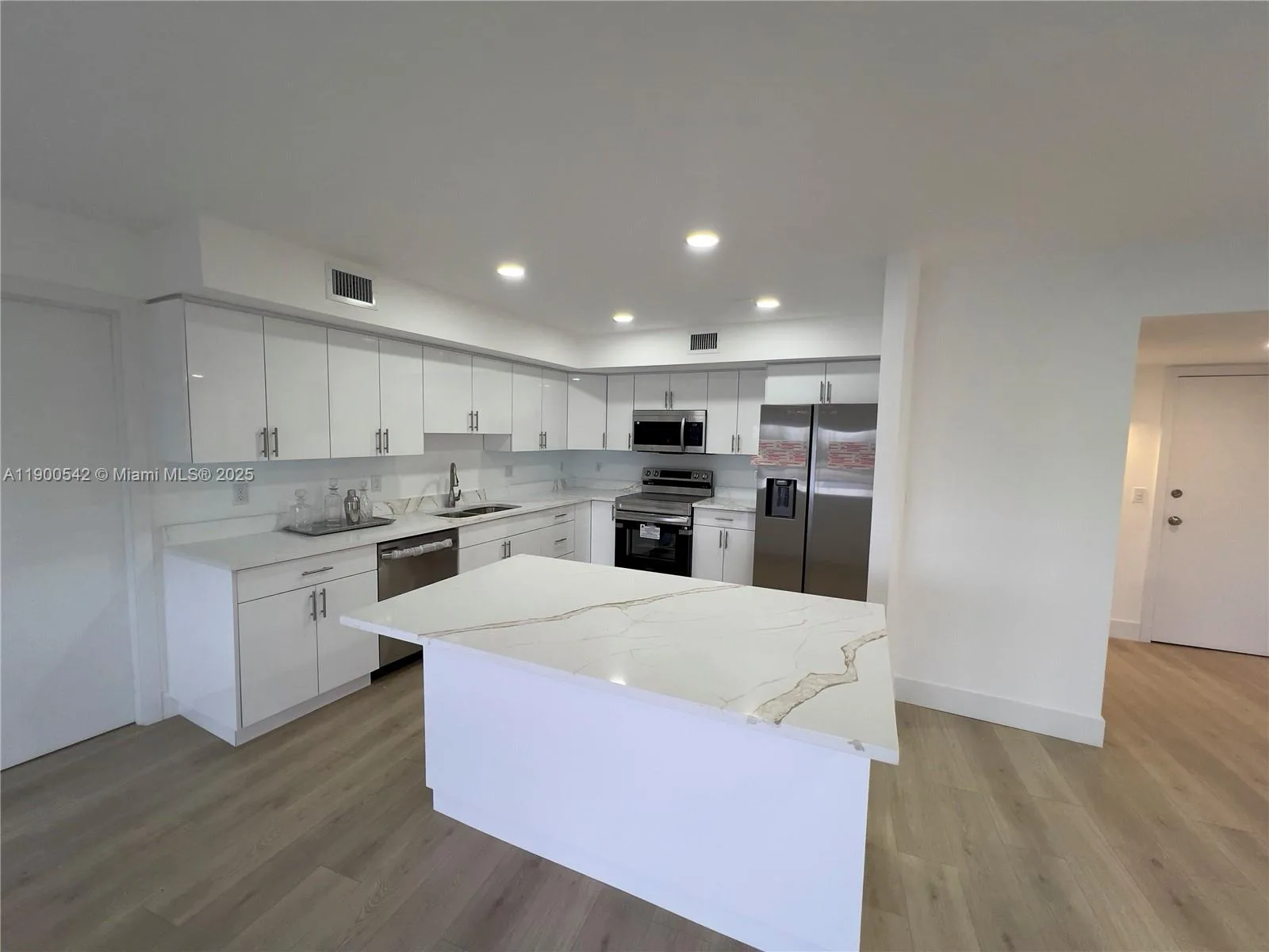 300 Diplomat Pkwy # 518, Hallandale Beach, FL 33009 photo 8