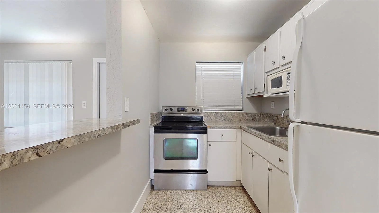 40 W 10th St # 3, Hialeah, FL 33010 photo 11