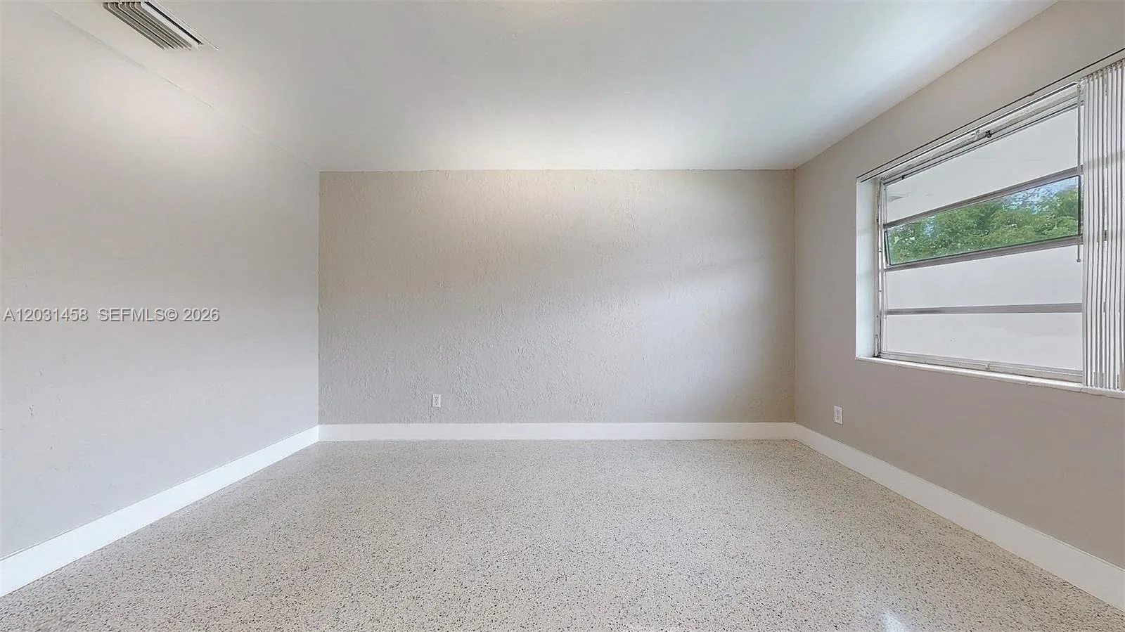 40 W 10th St # 3, Hialeah, FL 33010 photo 13