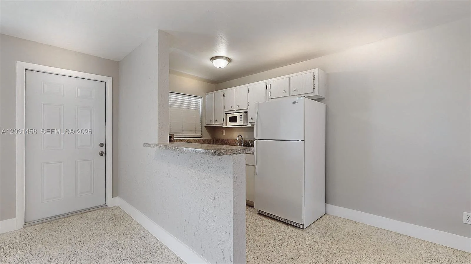40 W 10th St # 3, Hialeah, FL 33010 photo 8