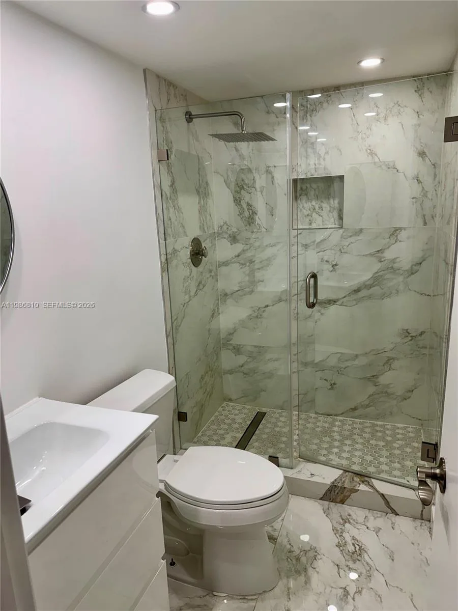 600 NE 36th St # 317, Miami, FL 33137 photo 12