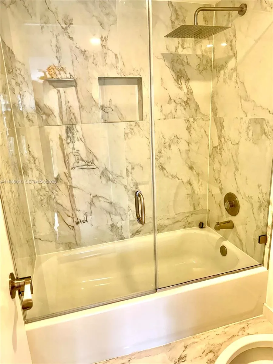 600 NE 36th St # 317, Miami, FL 33137 photo 7