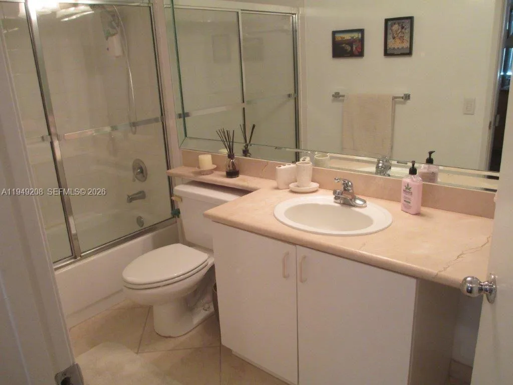 19901 E Country Club Dr # 2202, Aventura, FL 33180 photo 8