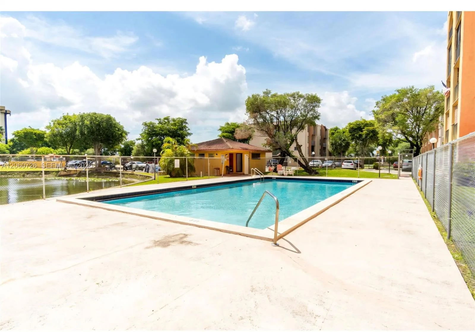 4717 NW 7th St # 609-10, Miami, FL 33126 photo 8