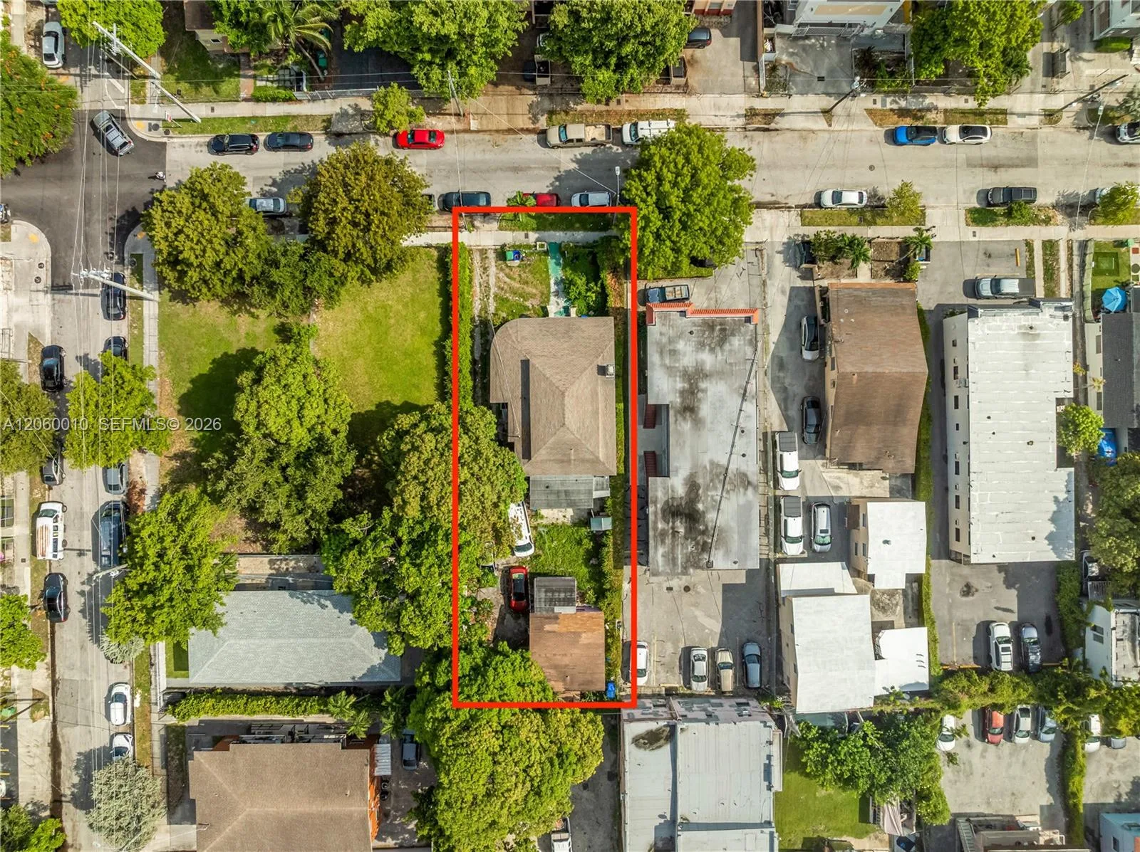 1121 NW 5th St, Miami, FL 33128