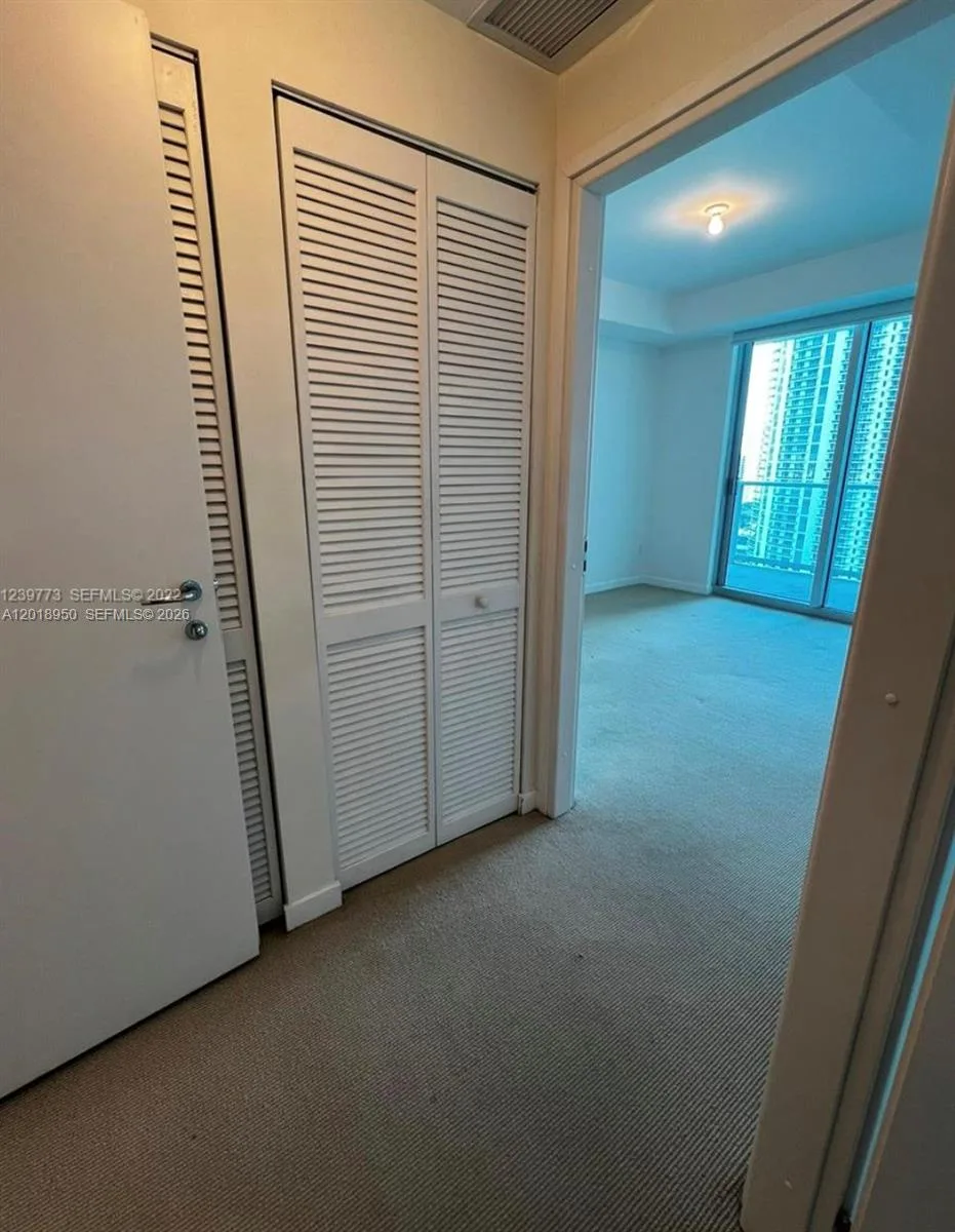 300 S Biscayne Blvd # T-1606, Miami, FL 33131 photo 11