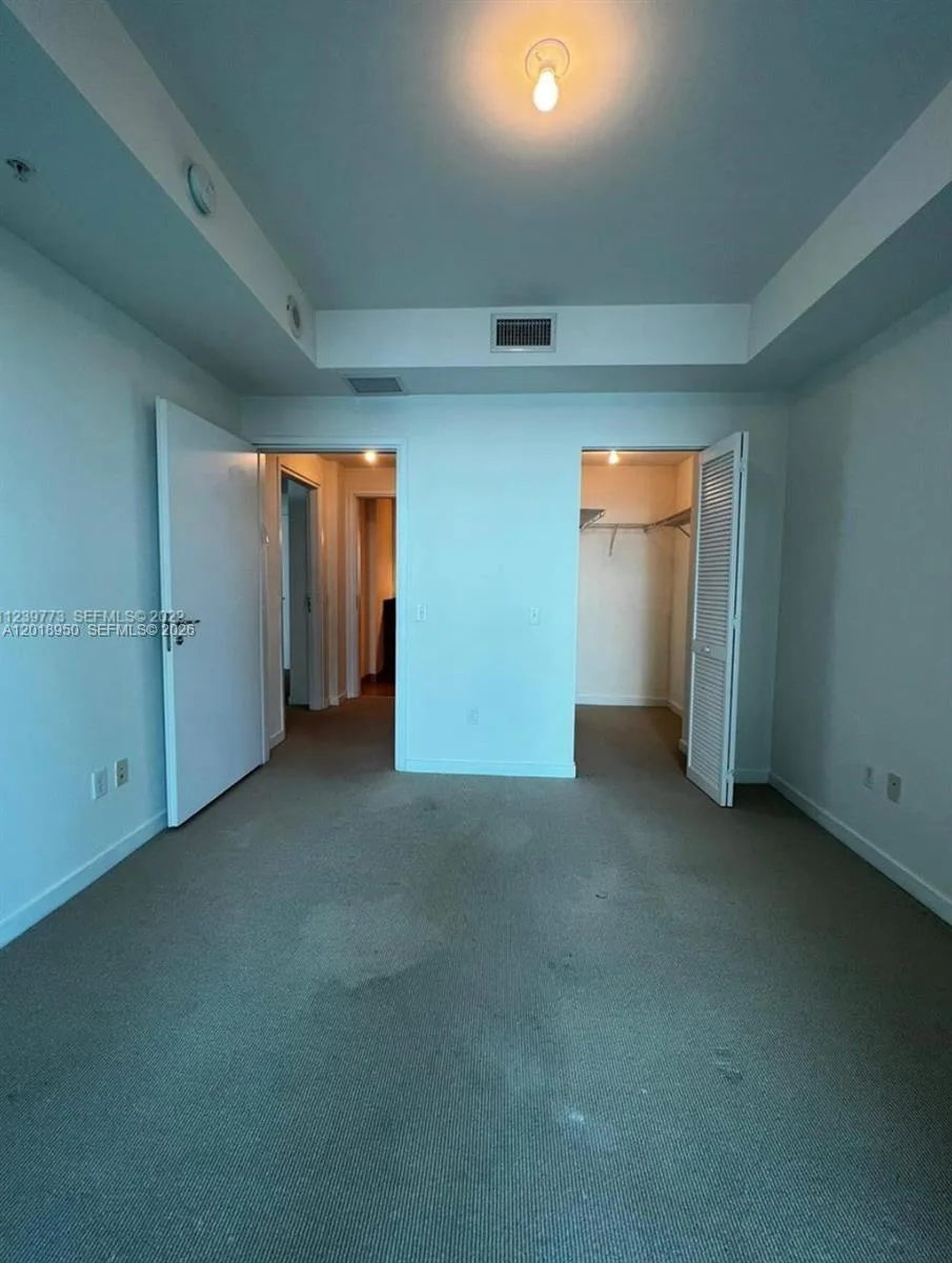 300 S Biscayne Blvd # T-1606, Miami, FL 33131 photo 13
