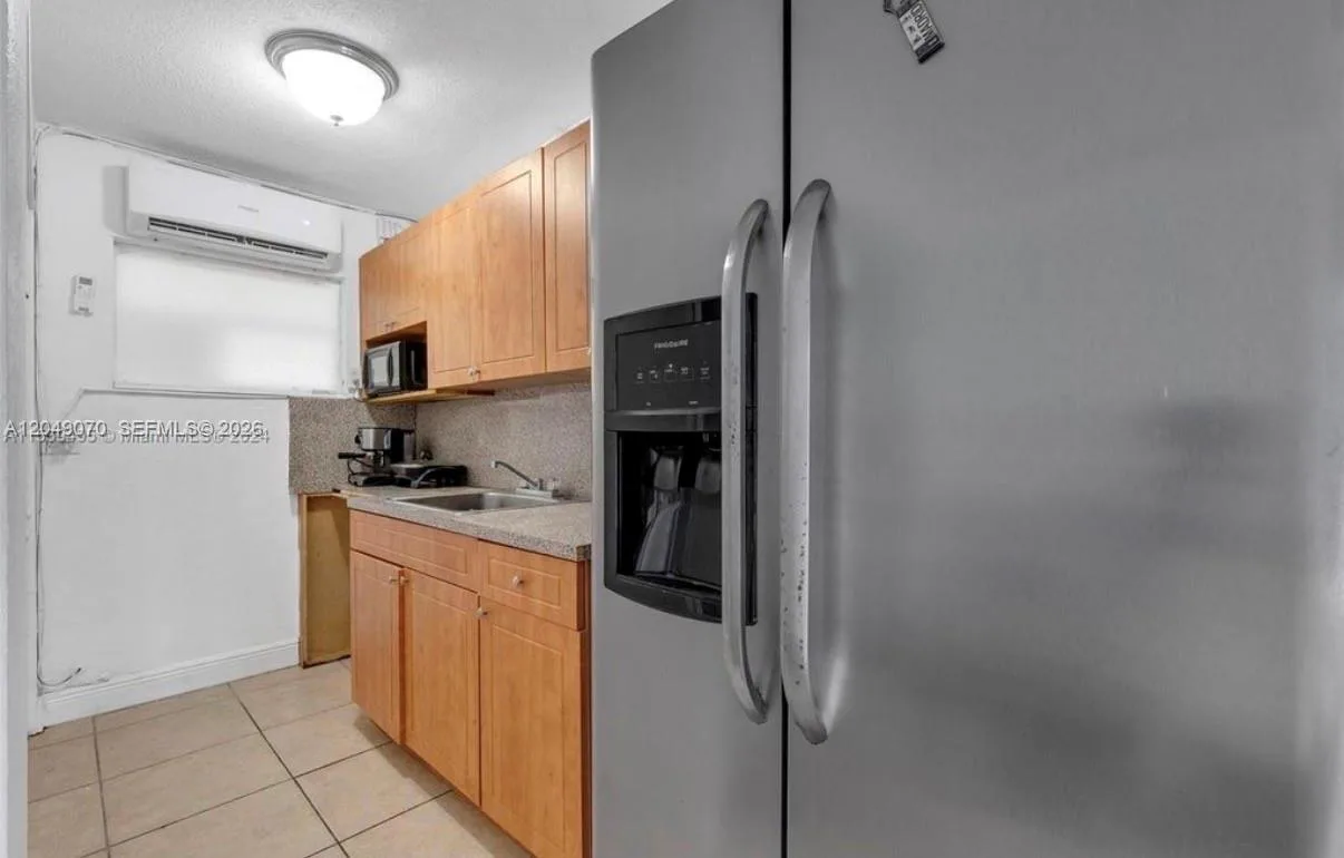 329 W 18th St, Hialeah, FL 33010 photo 6