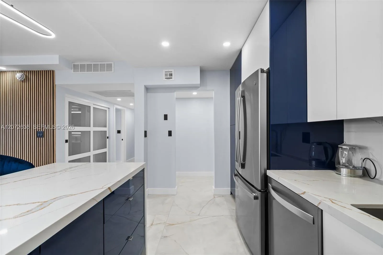 19380 Collins Ave # 826, Sunny Isles Beach, FL 33160 photo 3