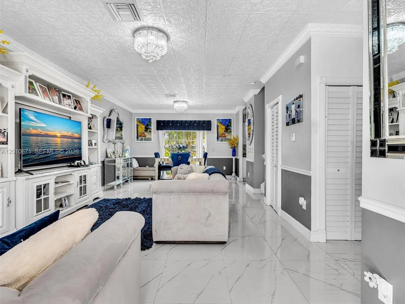 7659 N Stonecreek Cir, Davie, FL 33024 photo 4