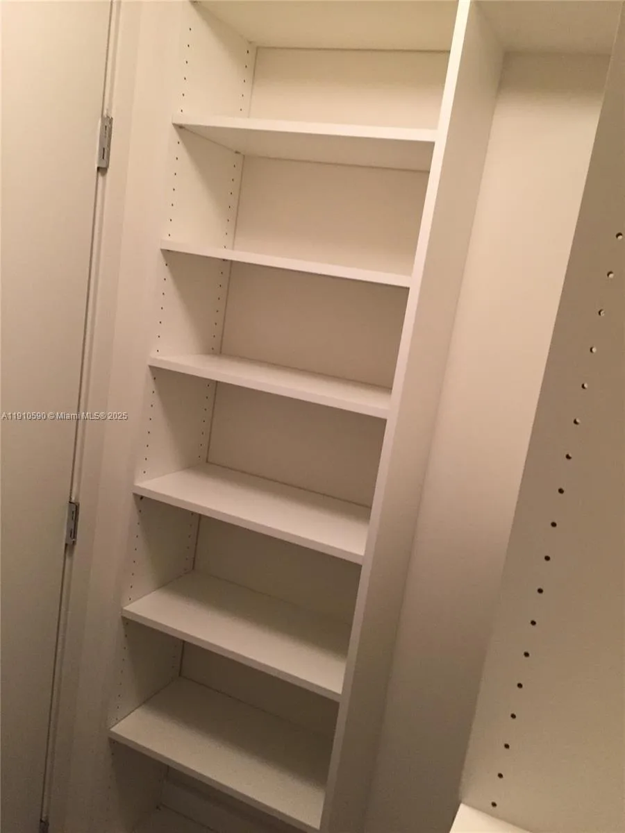 999 SW 1st Ave # 3210, Miami, FL 33130 photo 11