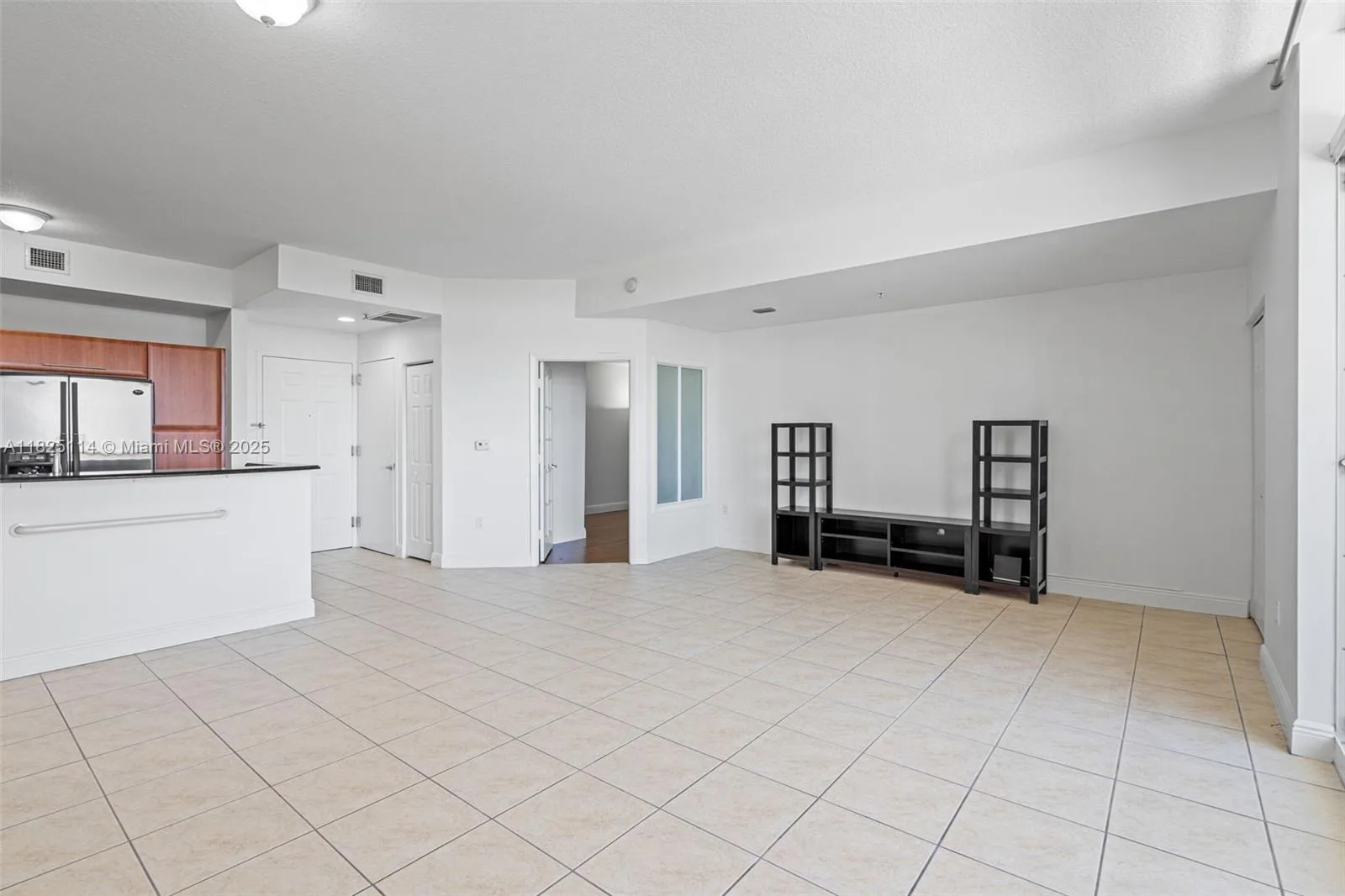 3232 SW 22nd Ter # 604, Miami, FL 33145 photo 10