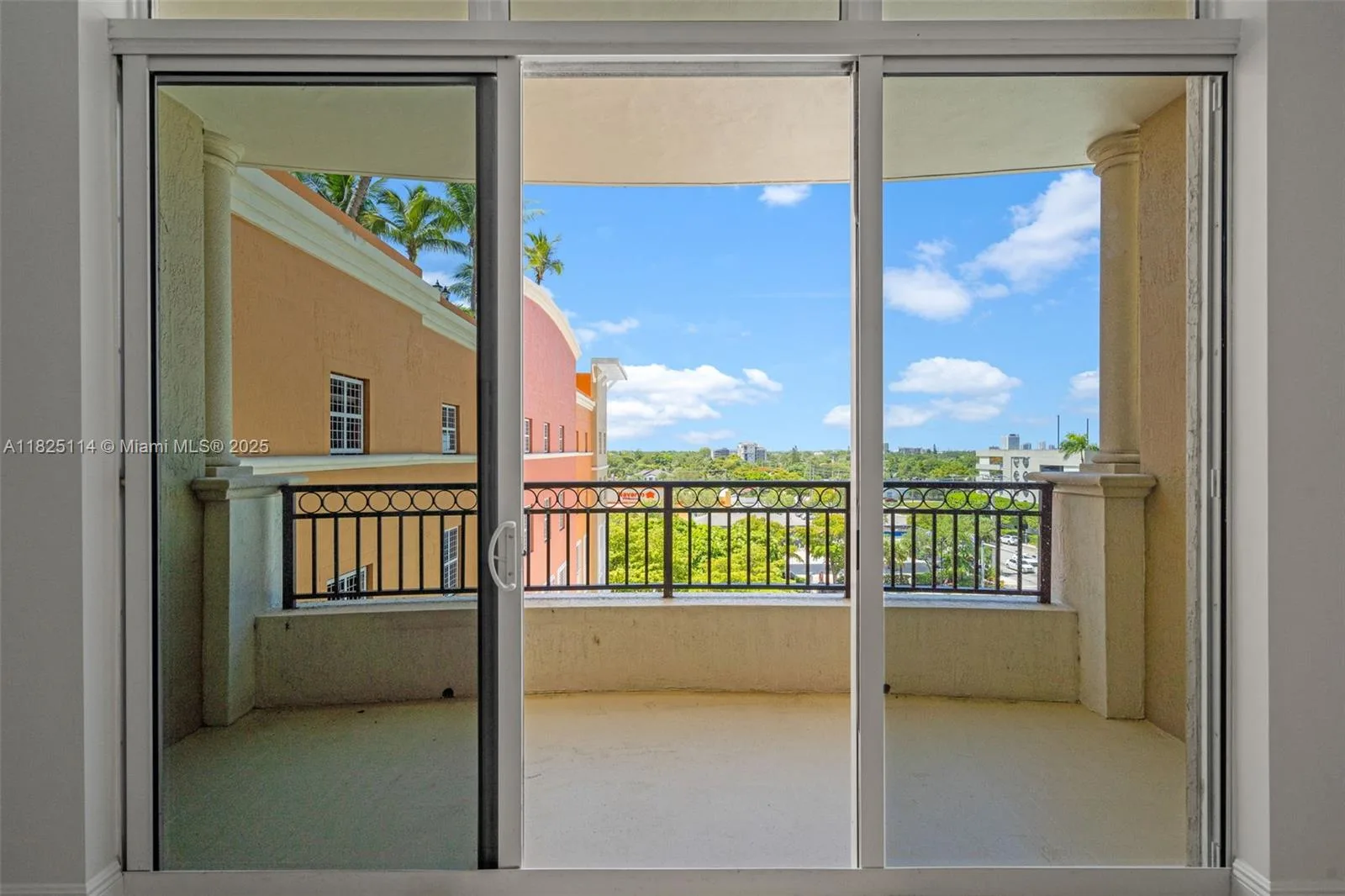 3232 SW 22nd Ter # 604, Miami, FL 33145 photo 4