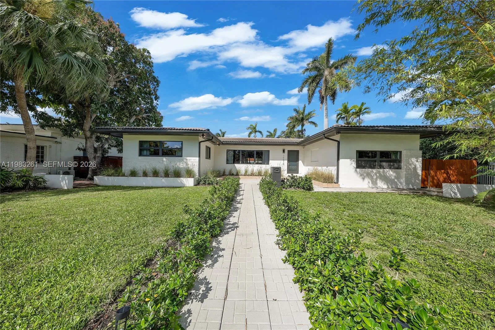 10610 NE 11th Ave, Miami Shores, FL 33138