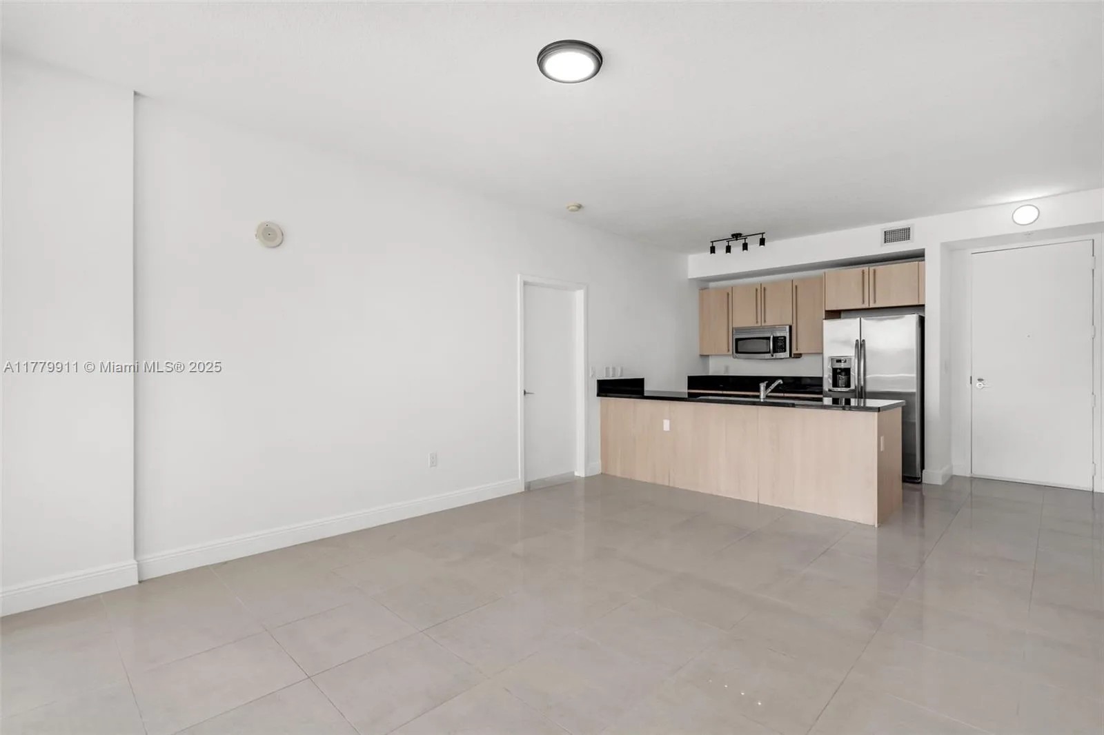 79 SW 12th St # 1204-S, Miami, FL 33130 photo 11