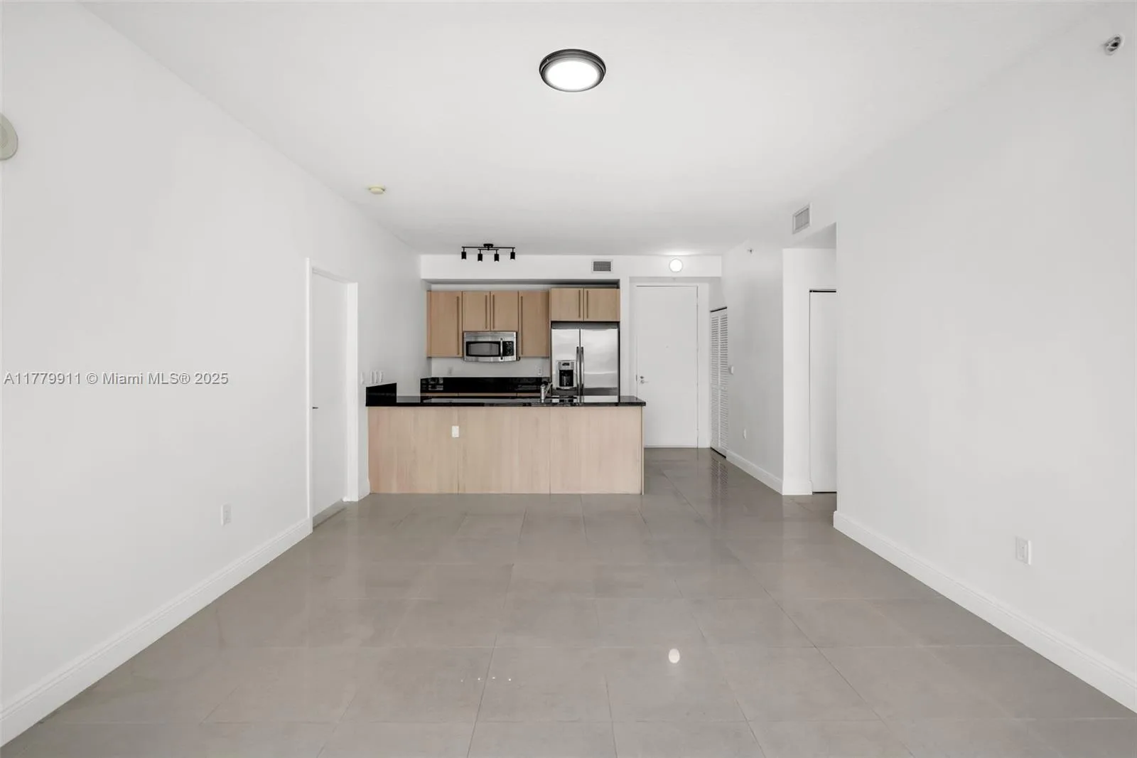 79 SW 12th St # 1204-S, Miami, FL 33130 photo 12