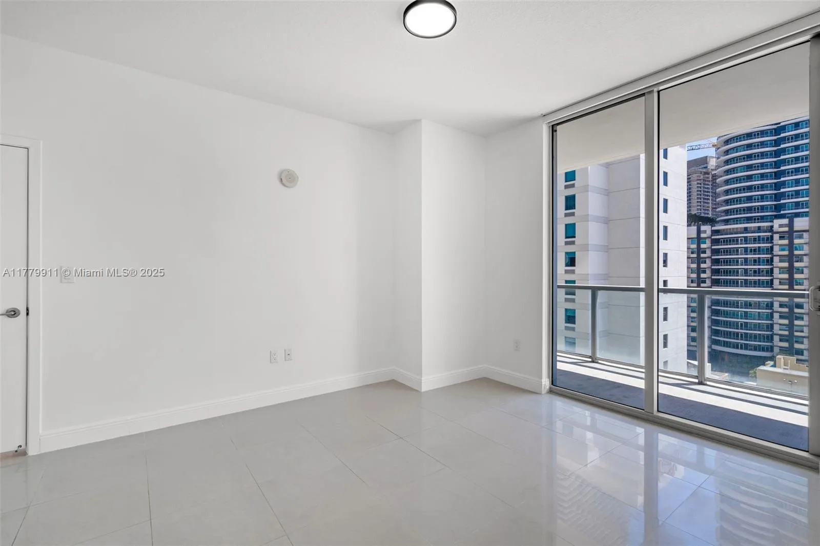 79 SW 12th St # 1204-S, Miami, FL 33130 photo 8