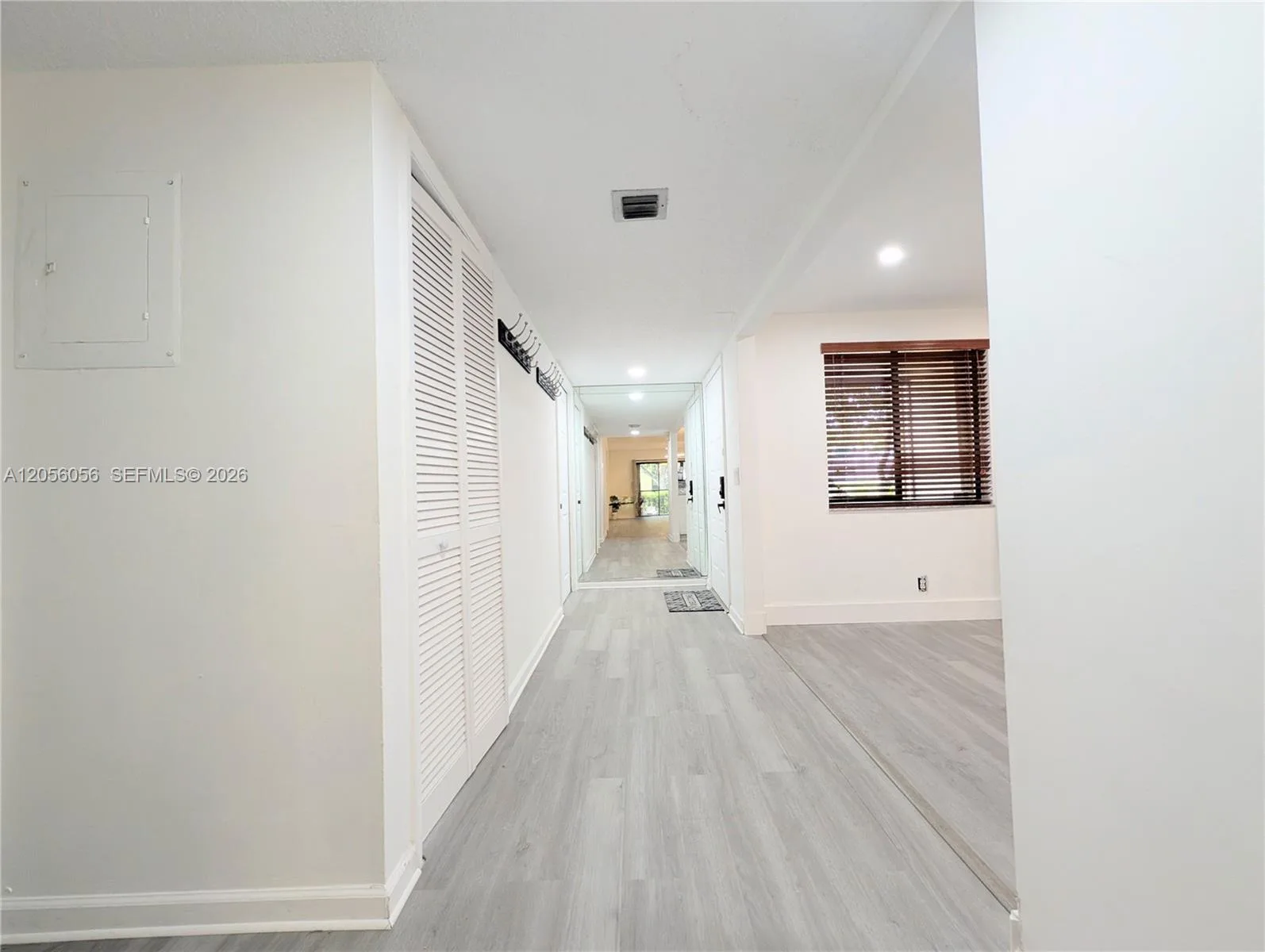310 Lakeview Dr # 105, Weston, FL 33326 photo 13