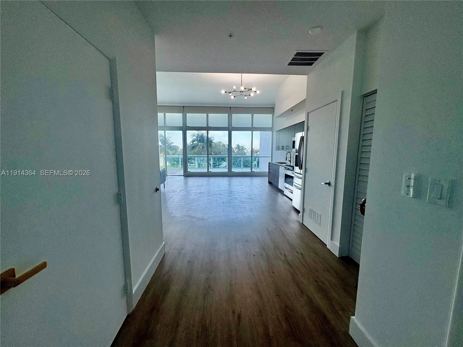 1800 N Bayshore Dr # 306, Miami, FL 33132 photo 4