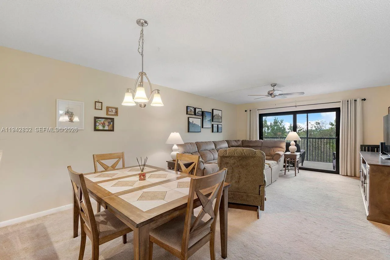 2200 S Cypress Bend Dr # 406, Pompano Beach, FL 33069 photo 3