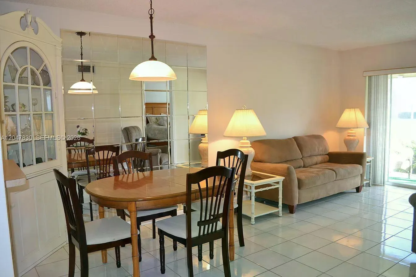 9855 Sandalfoot Blvd # 308, Boca Raton, FL 33428 photo 3