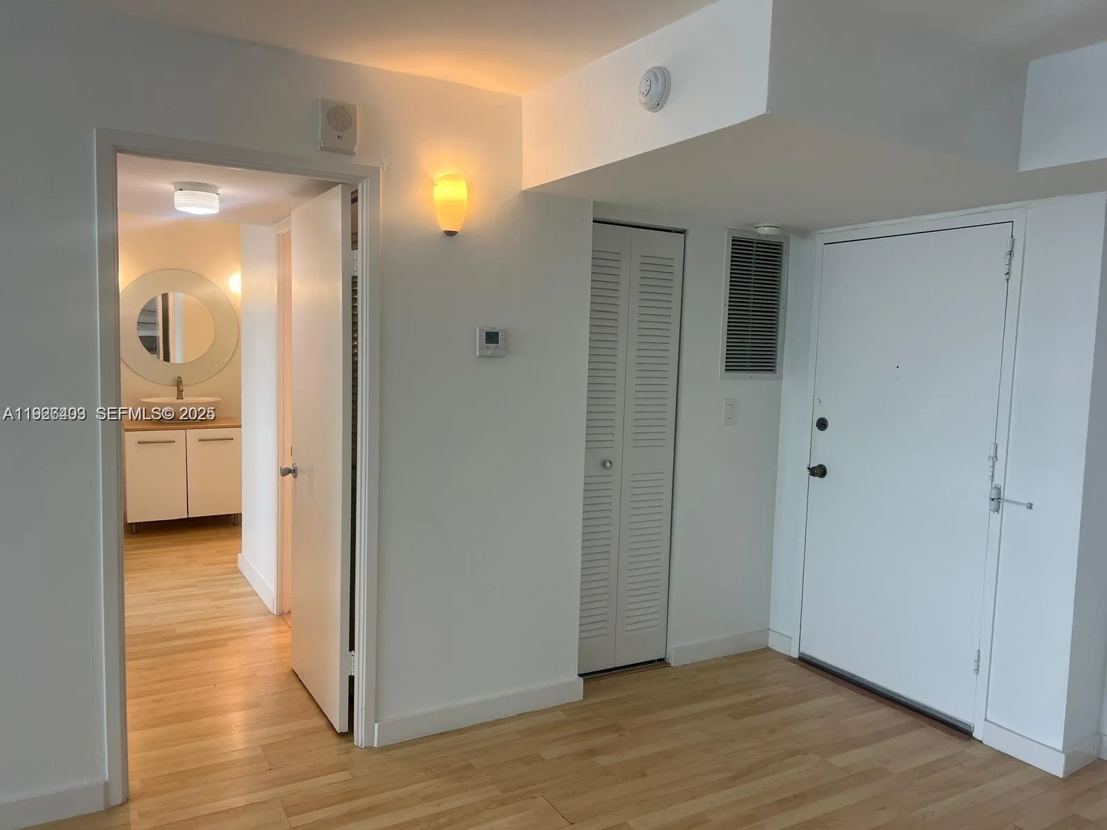 7135 Collins Ave # 512, Miami Beach, FL 33141 photo 6