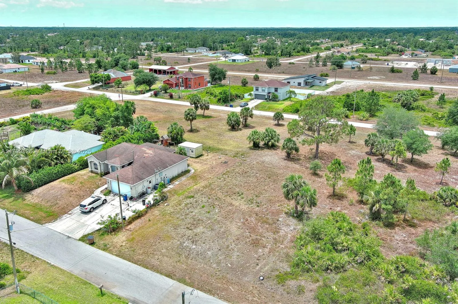 914 S Mercury Ave, Lehigh Acres, FL 33974 photo 9