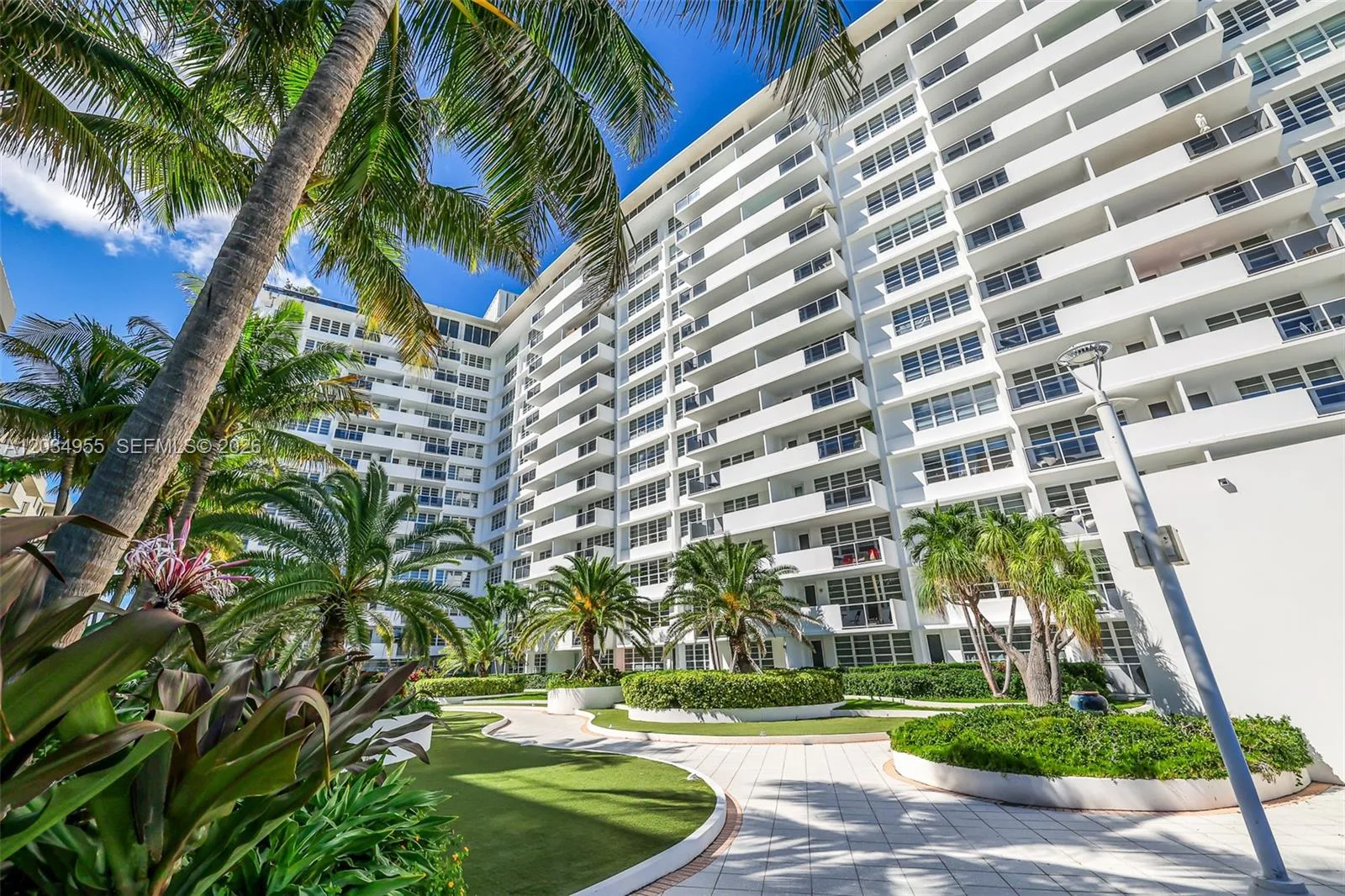 100 Lincoln Rd # 502, Miami Beach, FL 33139