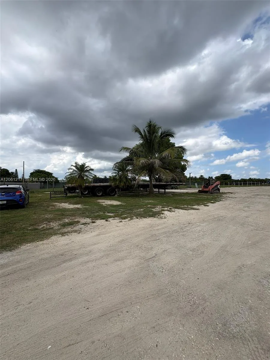 12495 SW 199 AVE, Miami, FL 33196 photo 4
