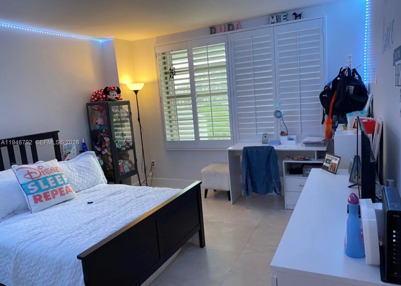 155 Ocean Lane Dr # 611, Key Biscayne, FL 33149 photo 7