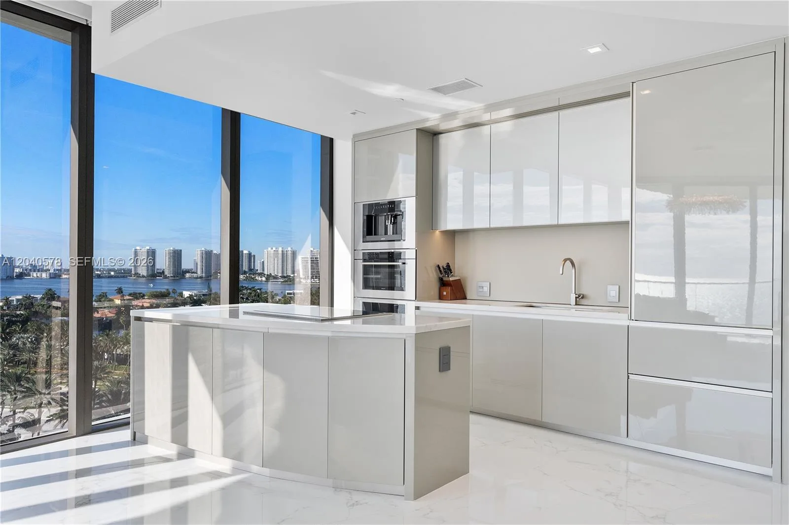 18975 Collins Ave # 2004, Sunny Isles Beach, FL 33160 photo 4