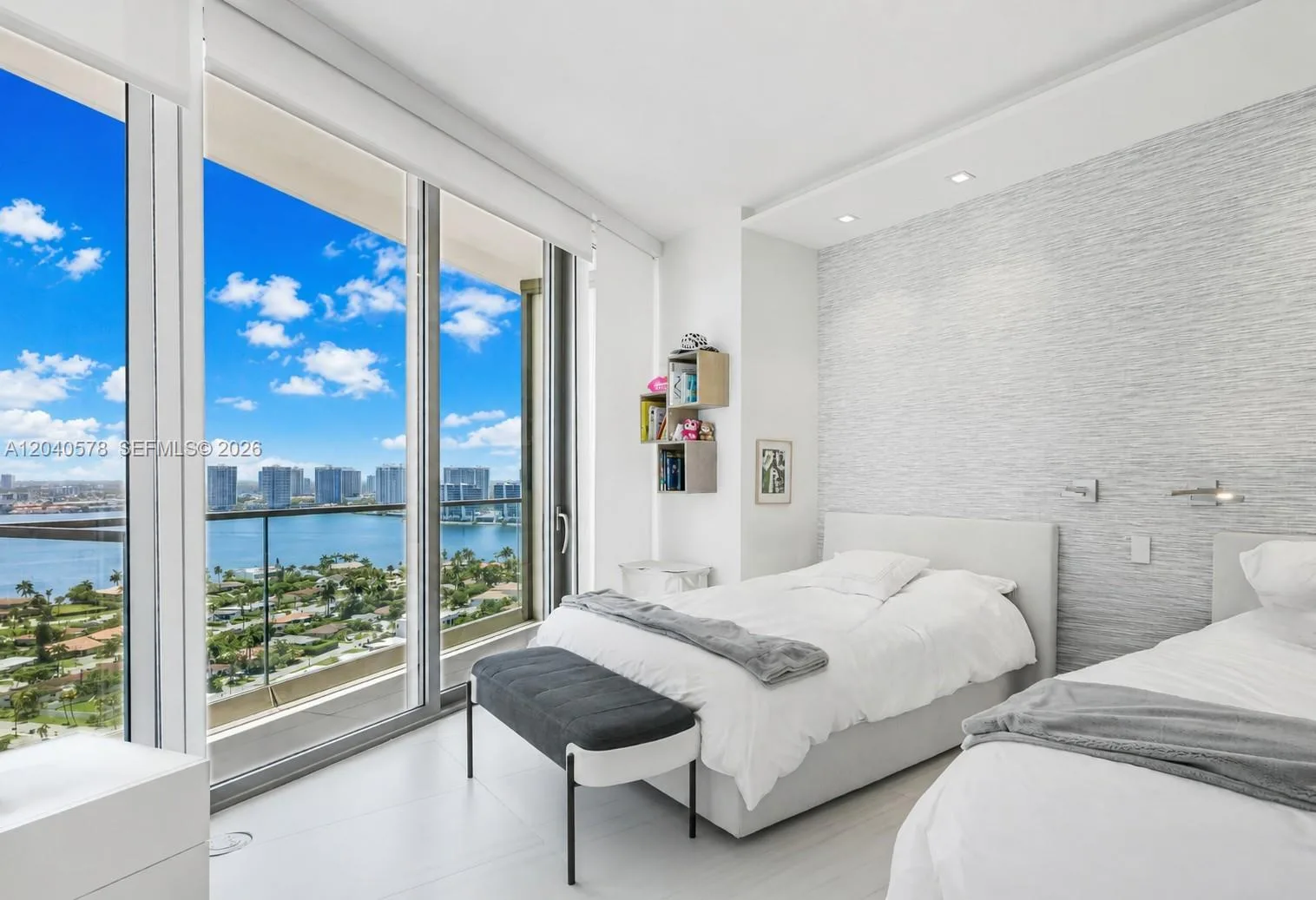 18975 Collins Ave # 2004, Sunny Isles Beach, FL 33160 photo 9