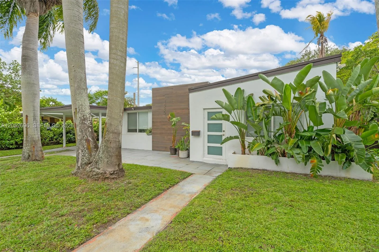 1580 NE 139th St, North Miami, FL 33161