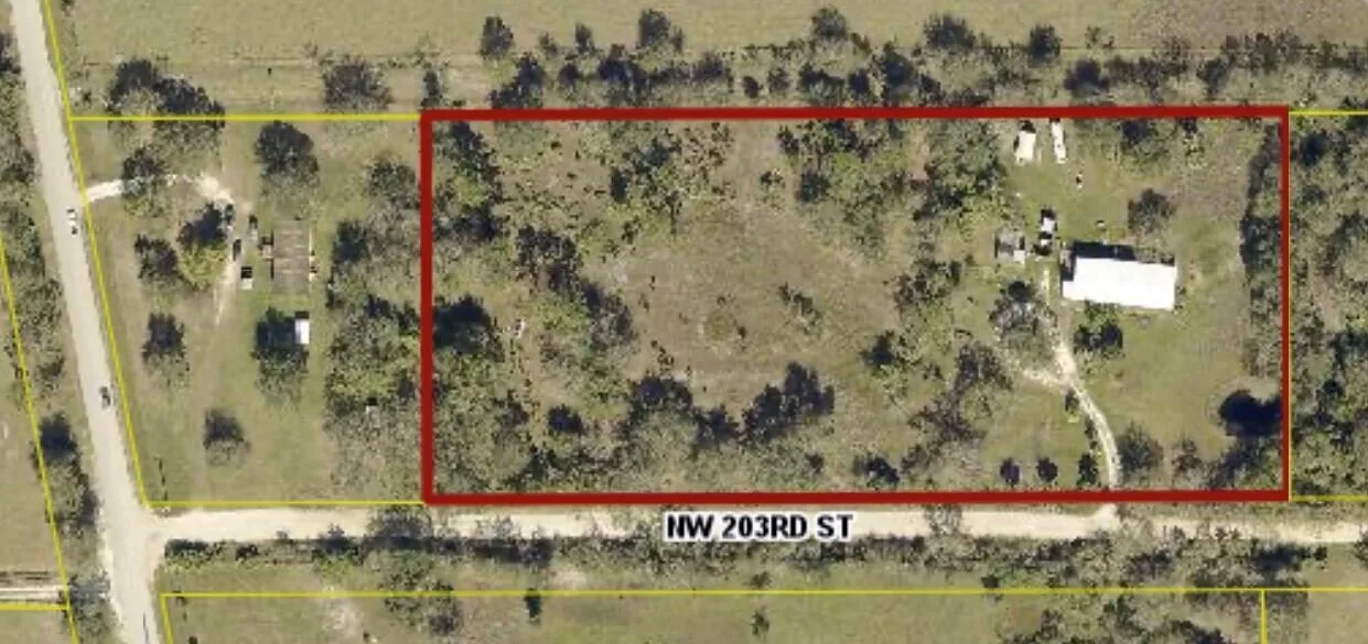 17315 NW 203rd Street, Okeechobee, FL 34972