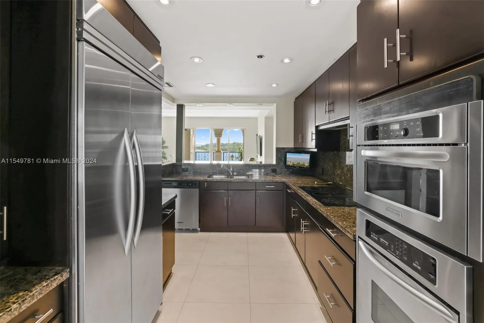 2442 Fisher Island Dr # 5402, Miami Beach, FL 33109 photo 13
