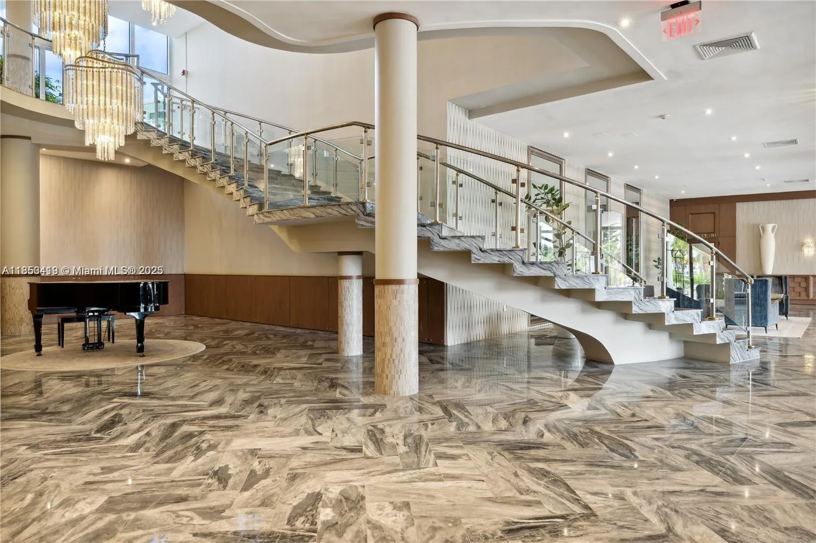 5401 Collins Ave # 829, Miami Beach, FL 33140 photo 12