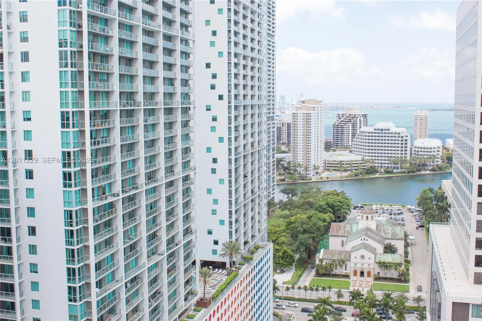 68 SE 6th St # 2209, Miami, FL 33131 photo 8