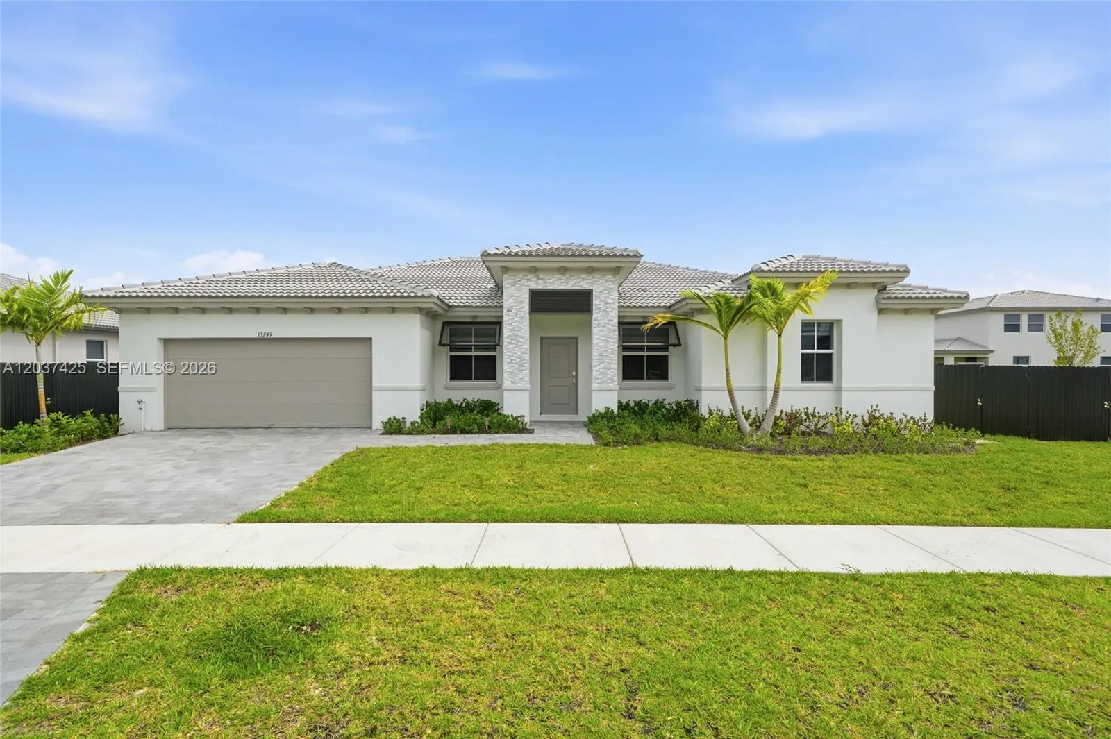 13249 SW 189th Ter, Miami, FL 33177