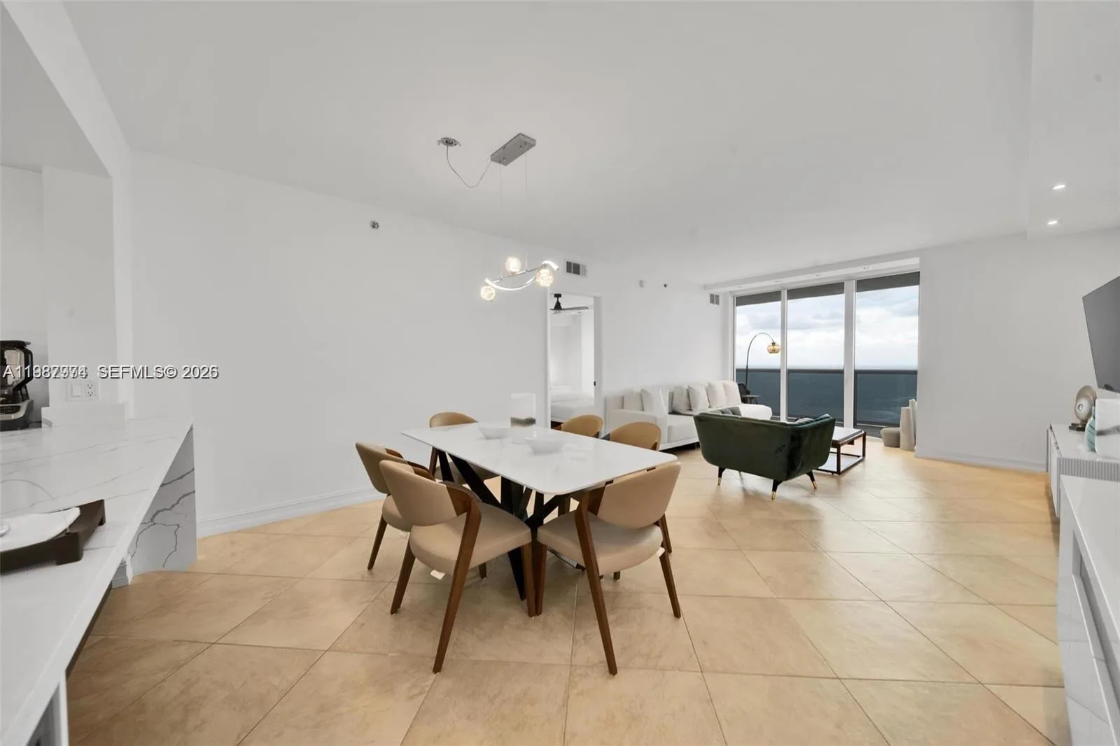 1830 S Ocean Dr # 4704, Hallandale Beach, FL 33009 photo 11