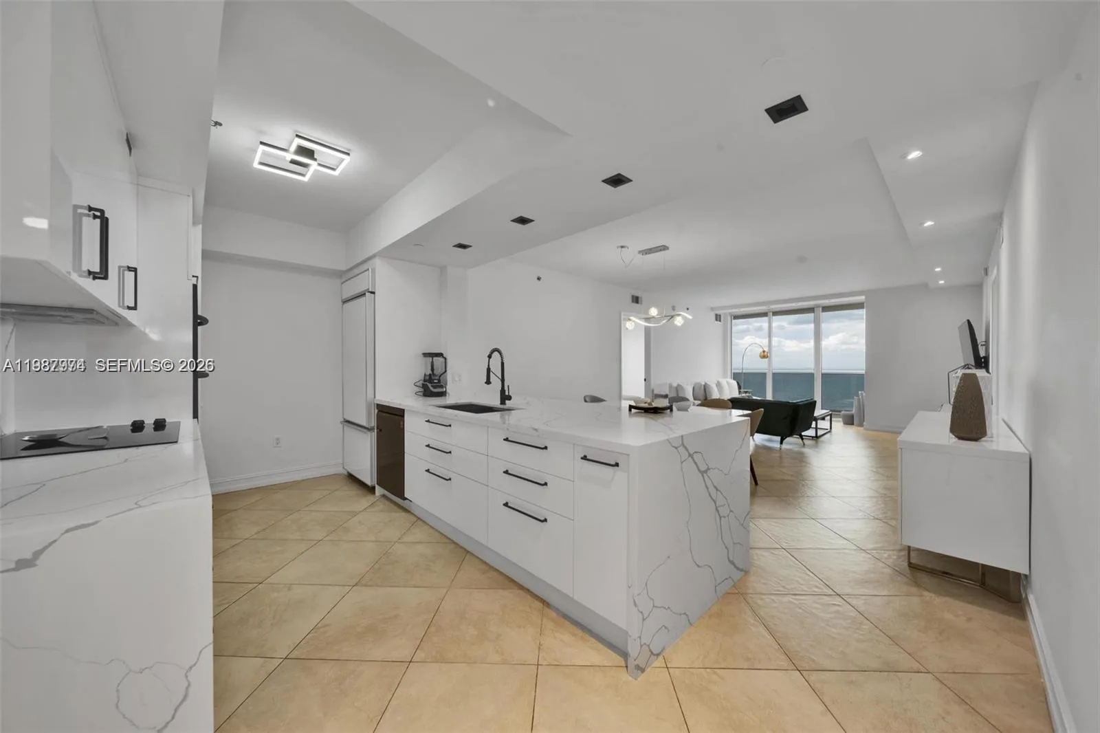 1830 S Ocean Dr # 4704, Hallandale Beach, FL 33009 photo 5