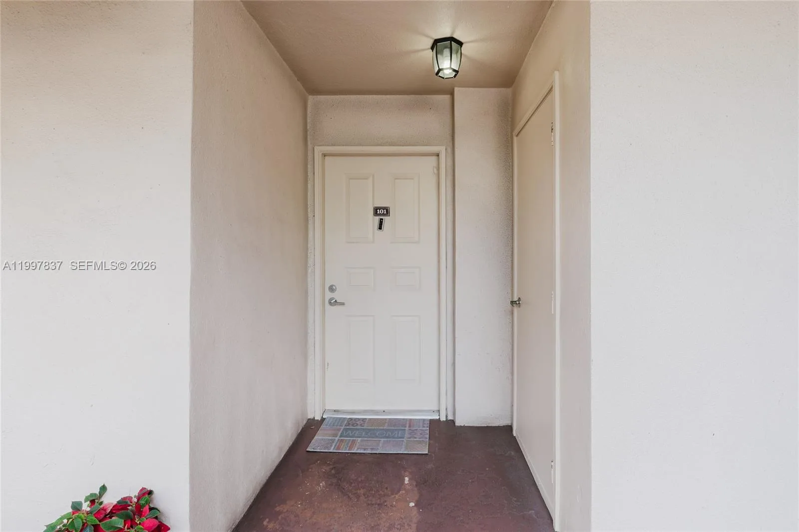 101 SW 96th Ter # 101, Plantation, FL 33324 photo 3