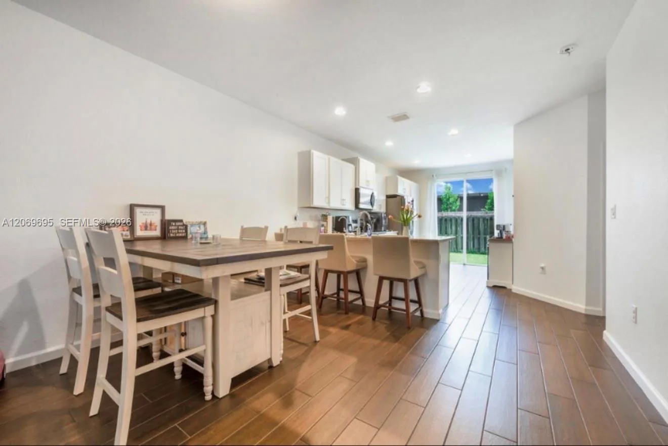 1443 SE 26th Ave, Homestead, FL 33035 photo 4