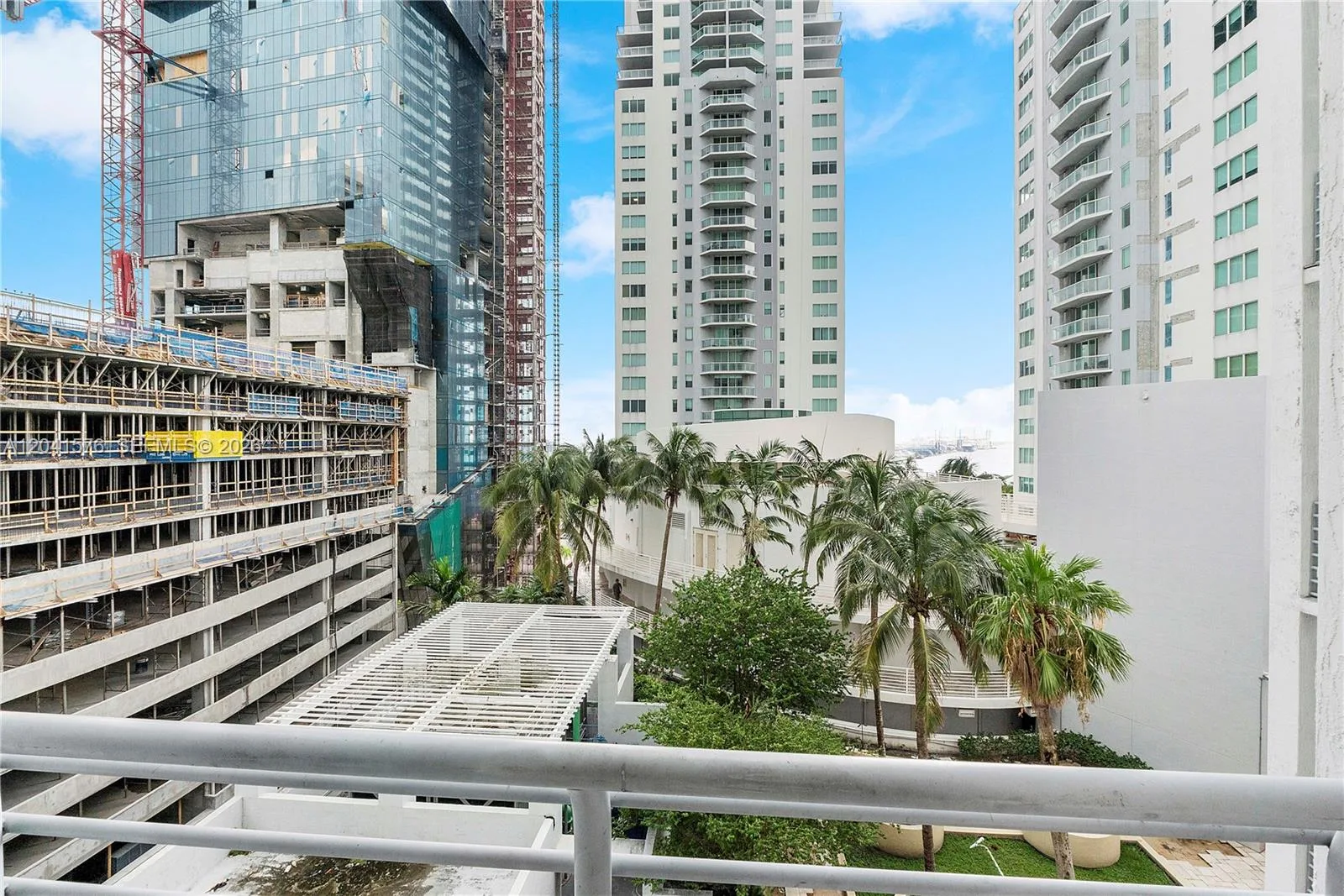 234 NE 3rd St # 1404, Miami, FL 33132 photo 3