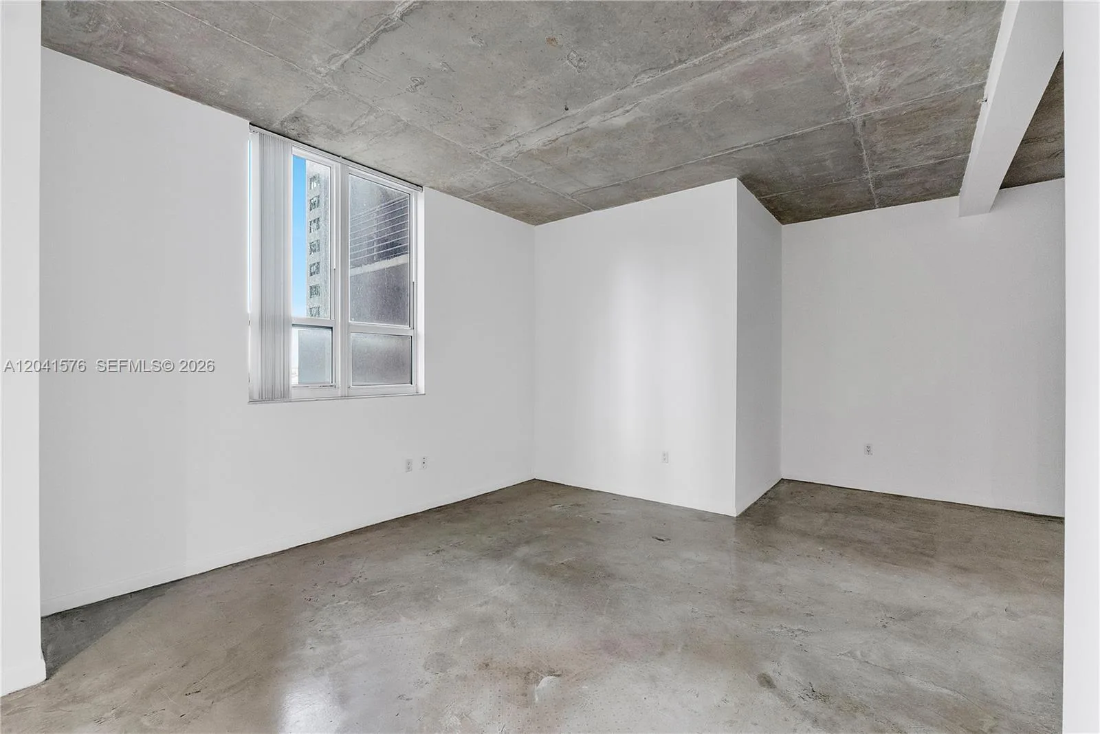 234 NE 3rd St # 1404, Miami, FL 33132 photo 9